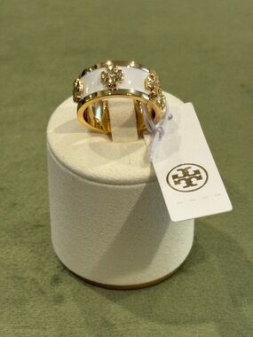 Tory Burch White Enamel and Gold Double-T Accent Band Ring -Size 7.5